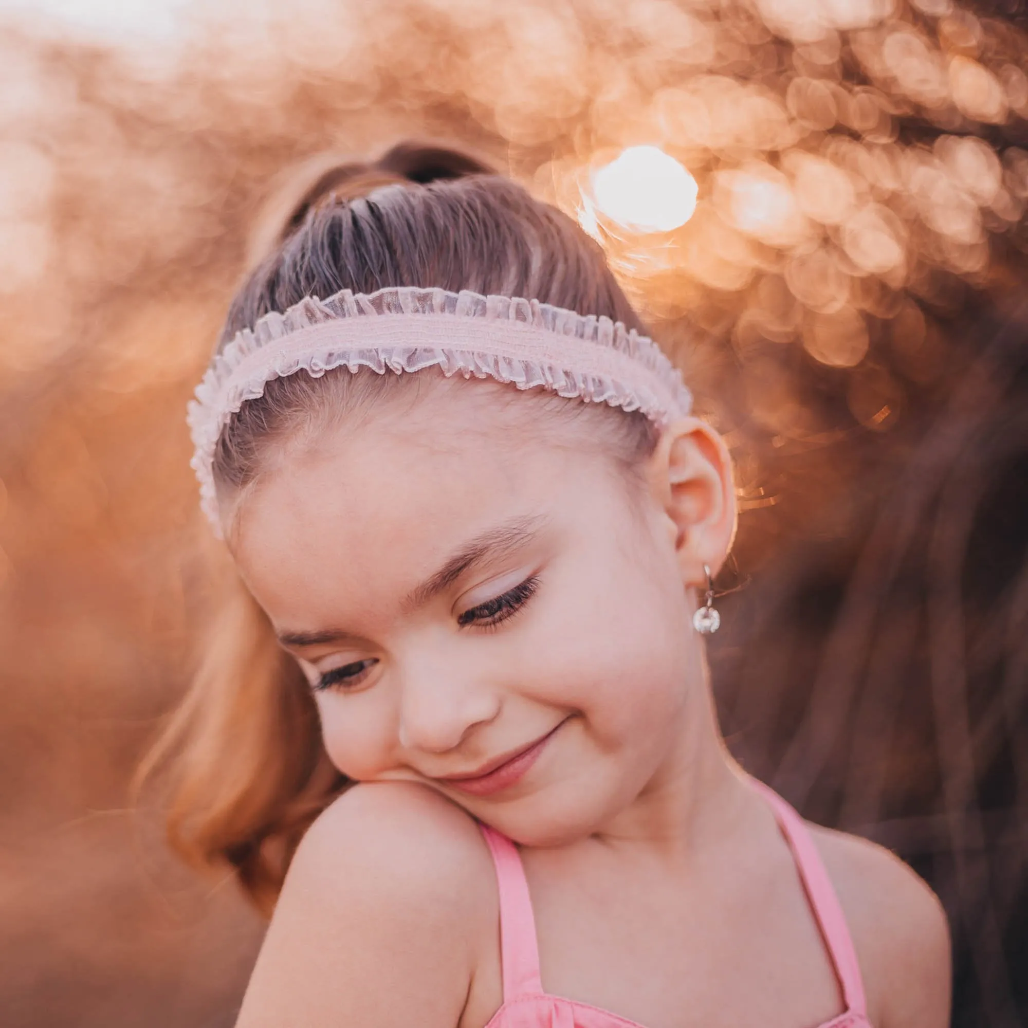 Adjustable No Slip Ruffled Lace Headband