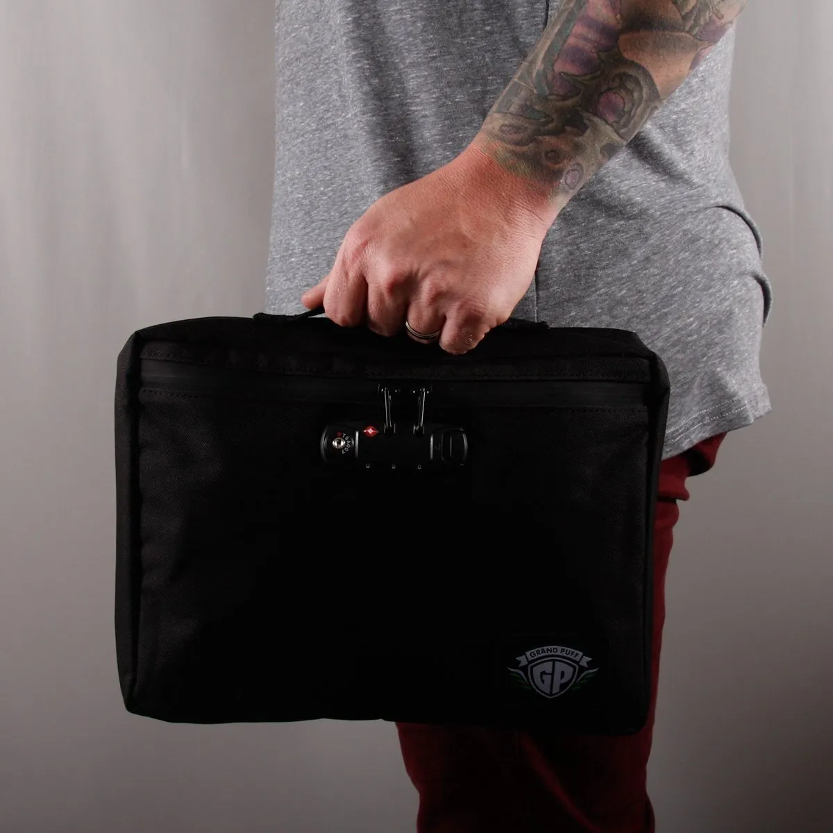 Grand Puff Stash Locker Deluxe Exit Bag