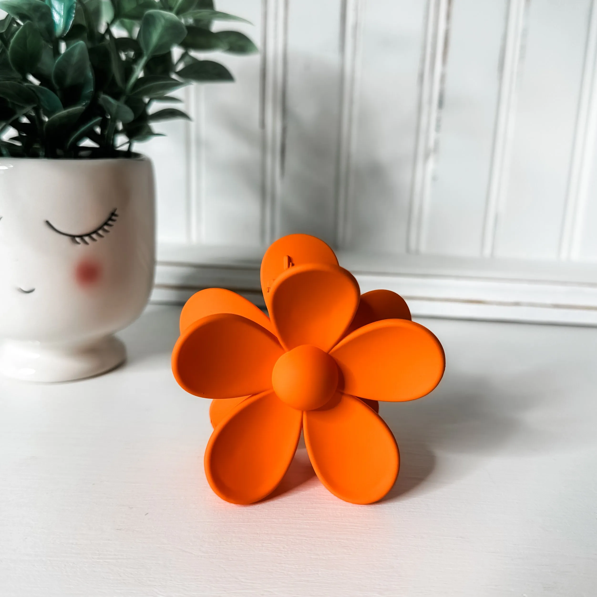 Large Crazy Daisy Claw Hairclip