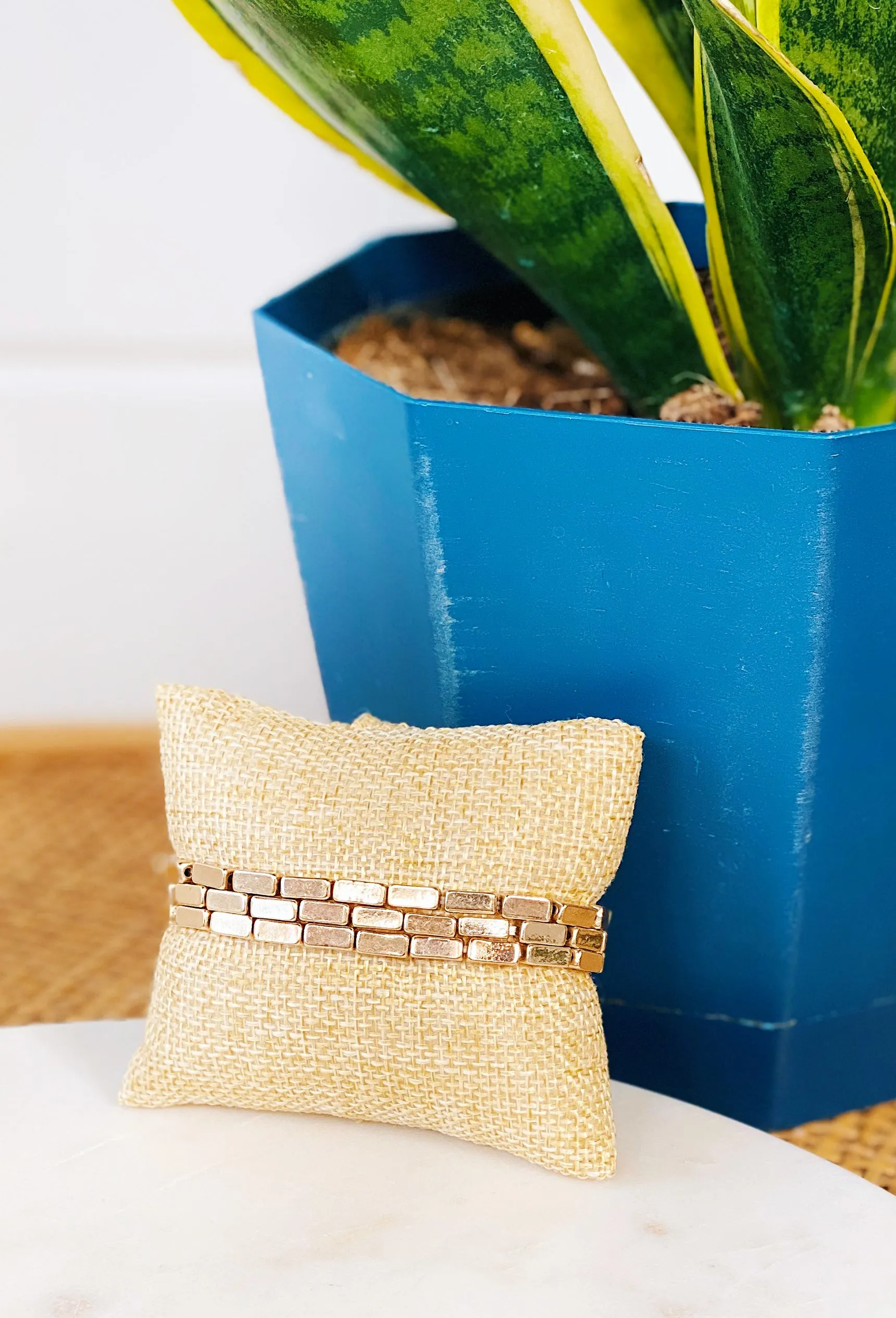 Not Basic Bracelet Set in Gold